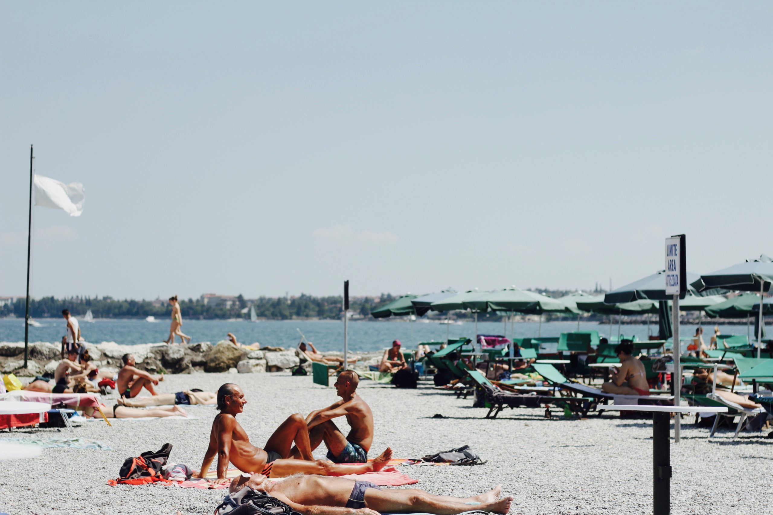 exposure to UV radiation during sunbath on a beach